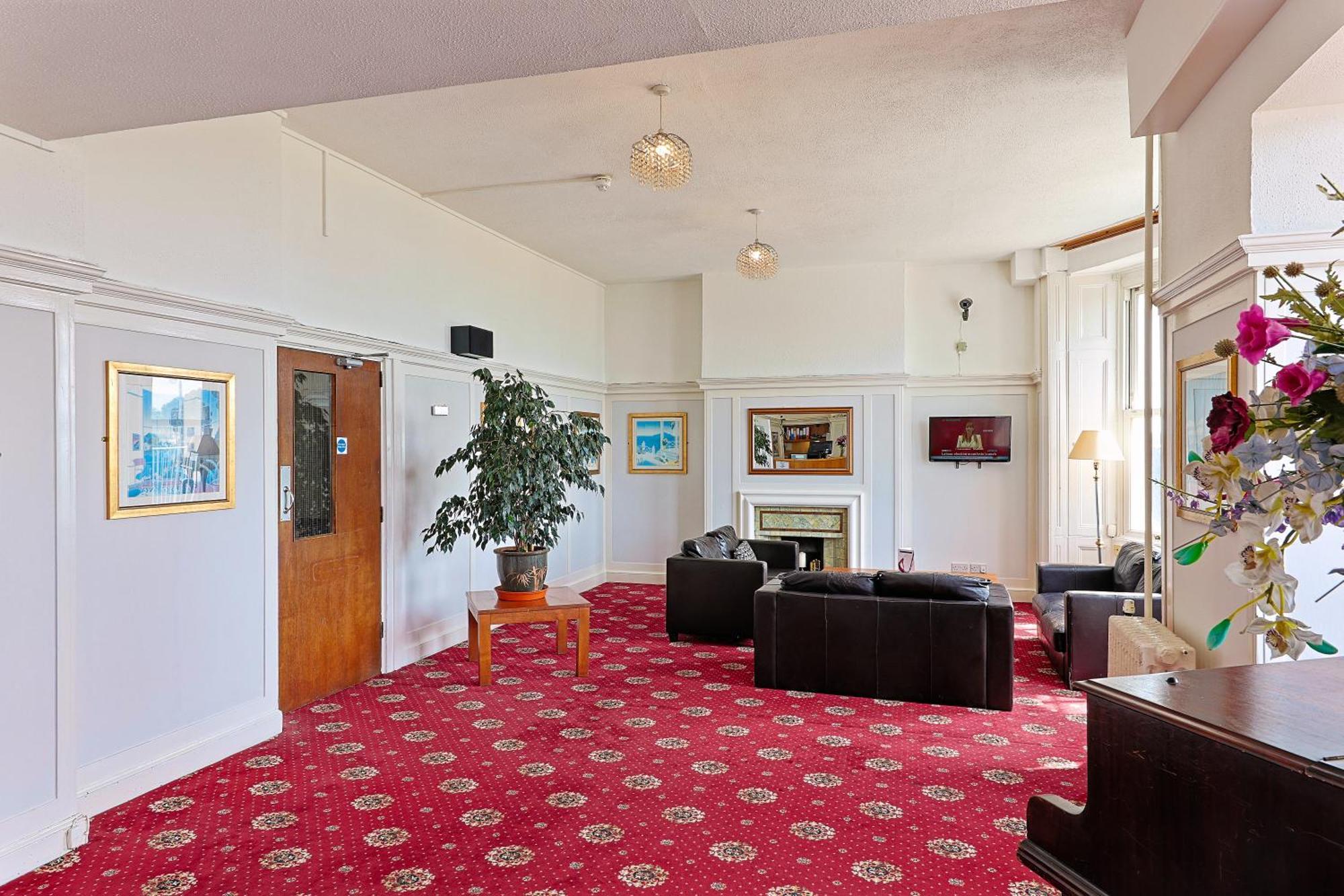 Oyo The Southcliff Hotel Folkestone Exterior photo
