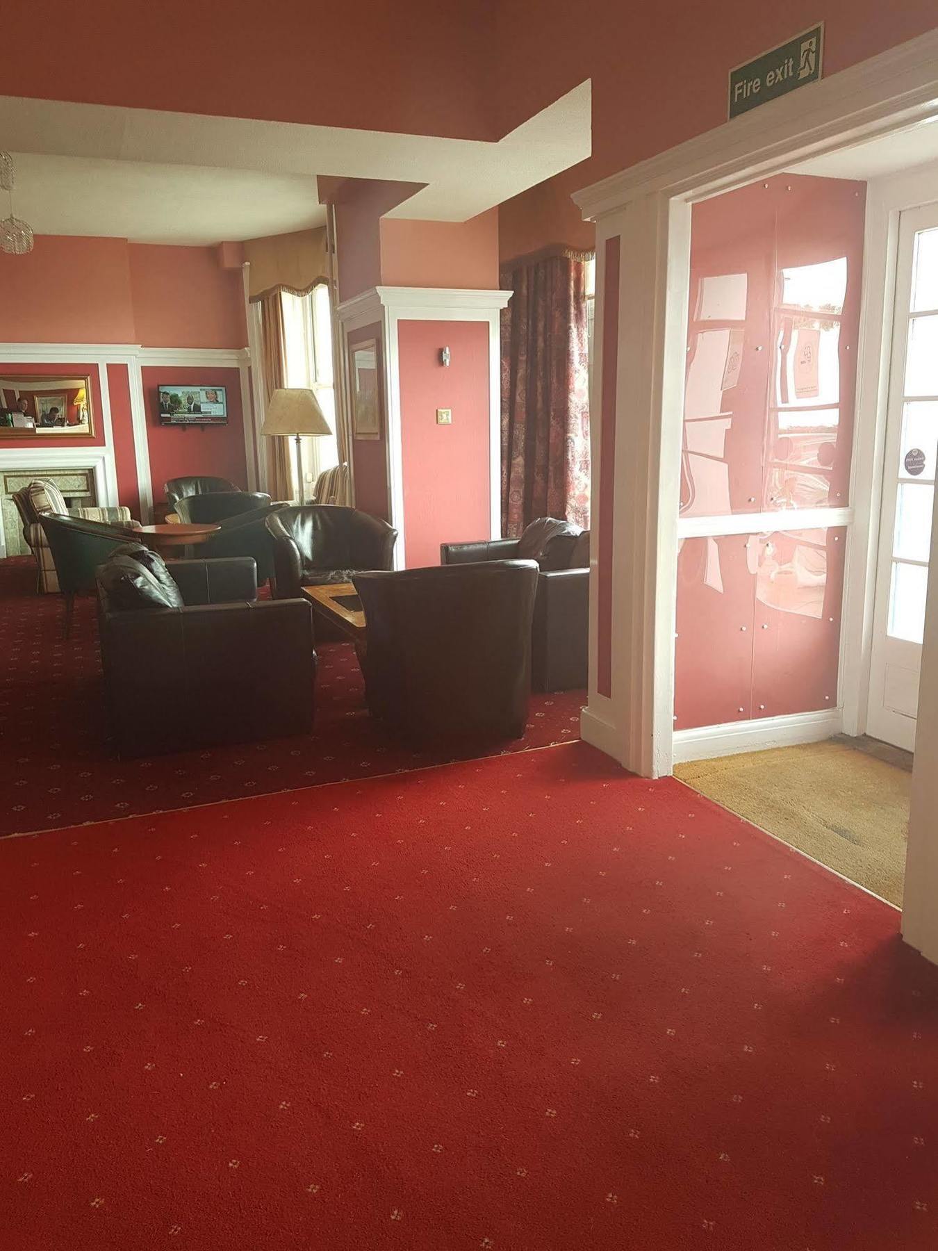 Oyo The Southcliff Hotel Folkestone Exterior photo